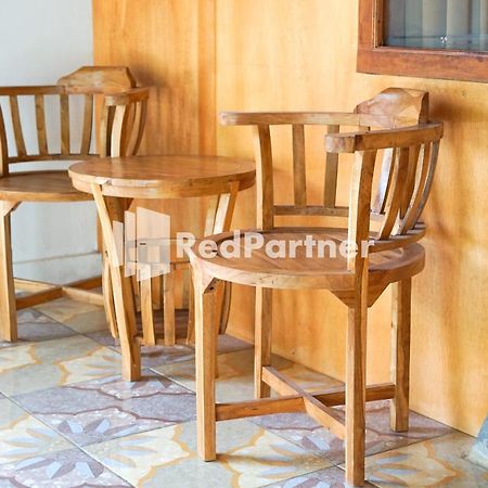 Jogo Segoro Homestay Mitra Reddoorz Near Pantai Sundak Gunungkidul Ngandong エクステリア 写真