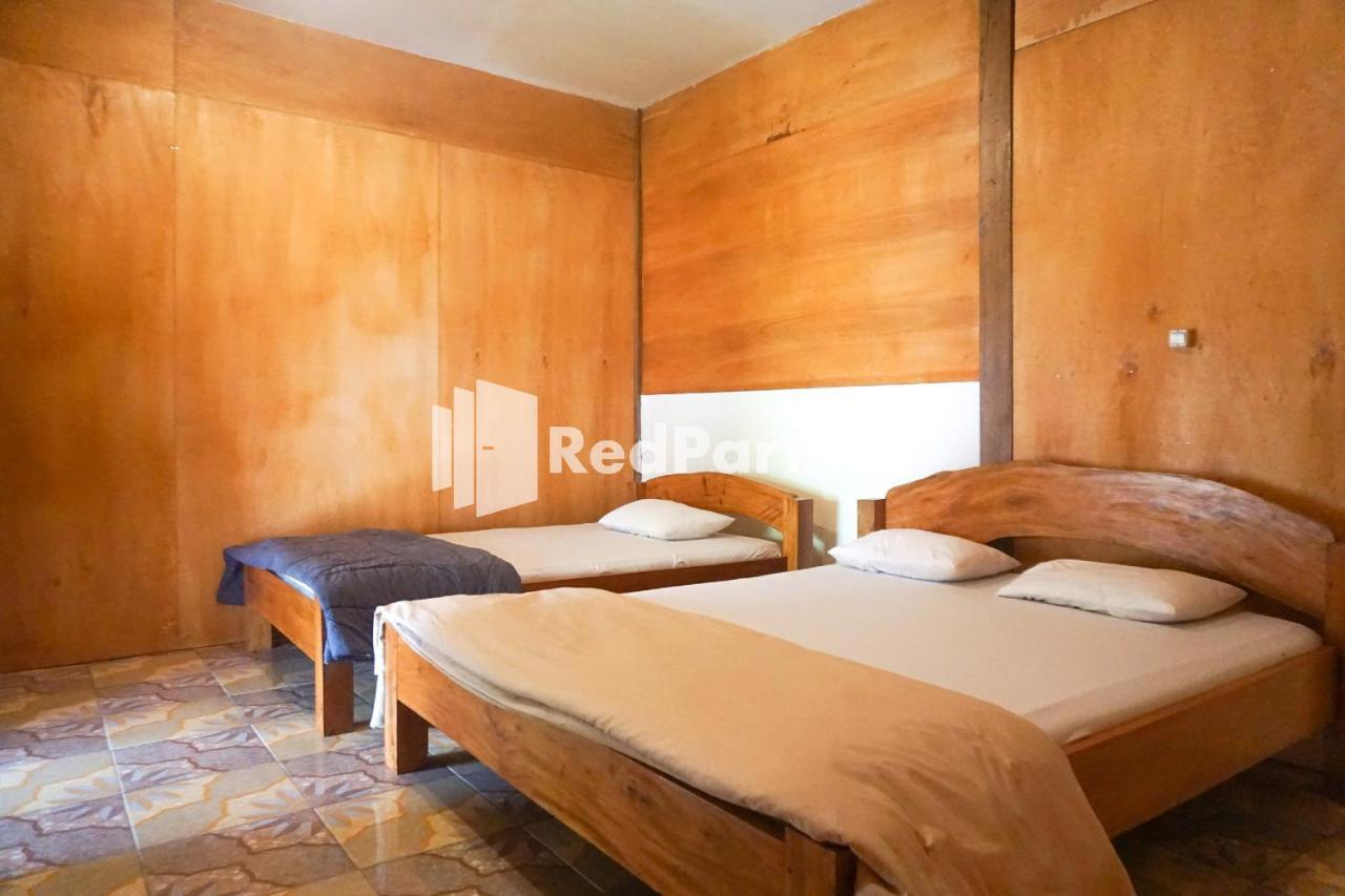Jogo Segoro Homestay Mitra Reddoorz Near Pantai Sundak Gunungkidul Ngandong エクステリア 写真
